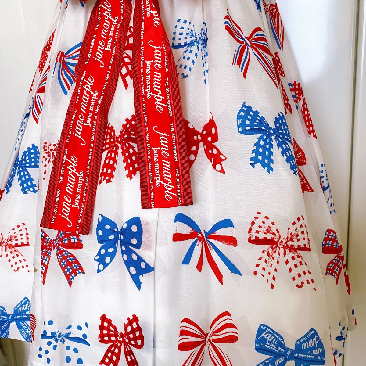 タグ付き】JaneMarple The 30th Ribbon ワンピース gzerosolucoes.com.br