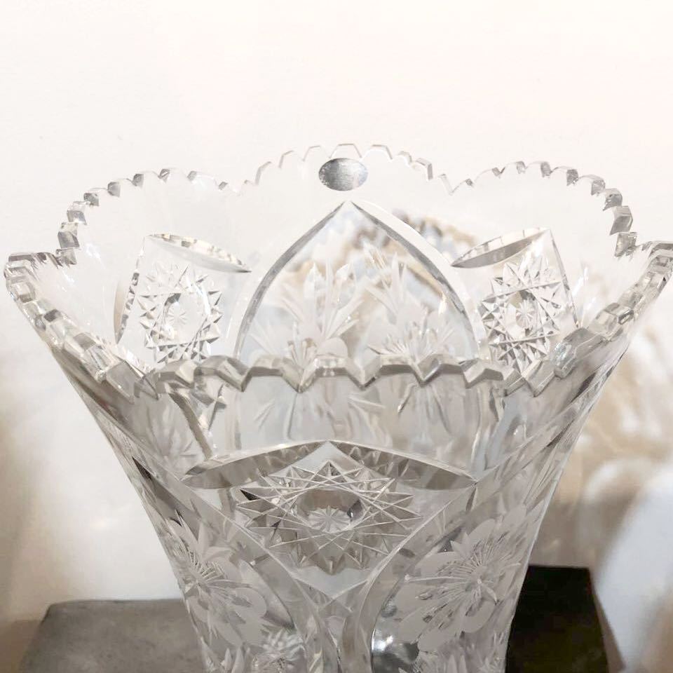 DRESDEN KRISTALL ドレスデンクリスタル カットガラス花瓶 30cm DRESDEN KRISTALL ドレスデンクリスタル カットガラス花瓶 30cm