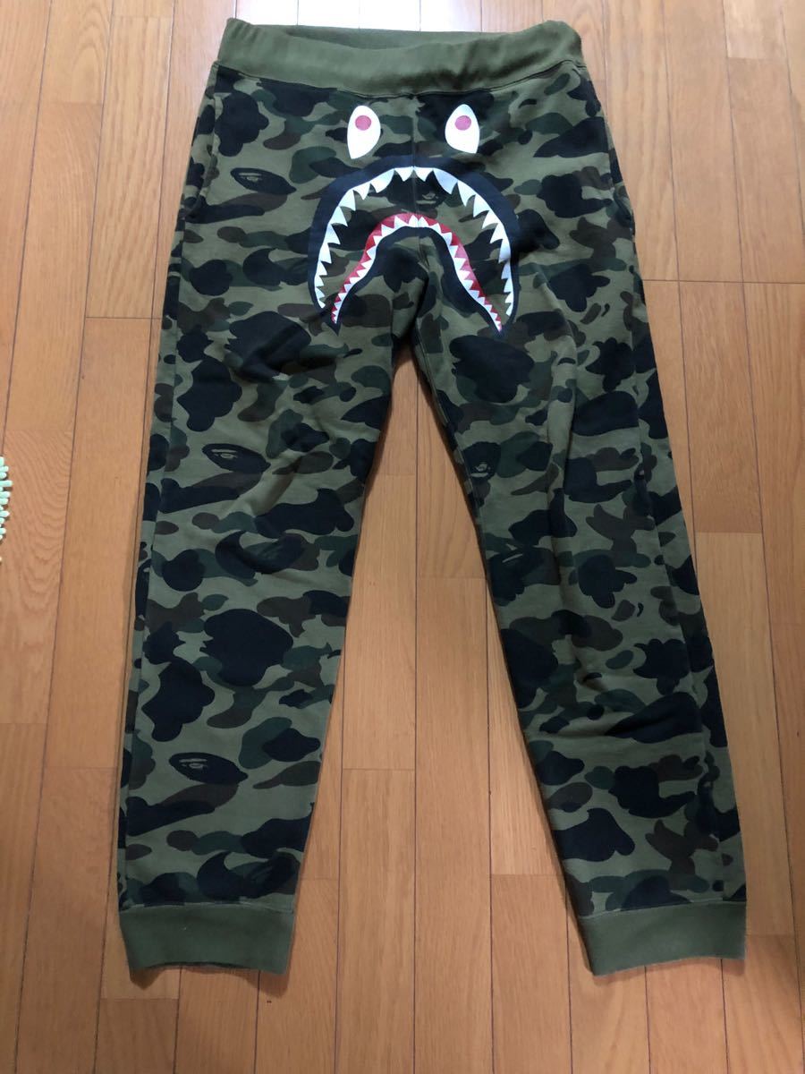 A BATHING APE 1st camo shark pants 迷彩柄 スウェットパンツ BAPE