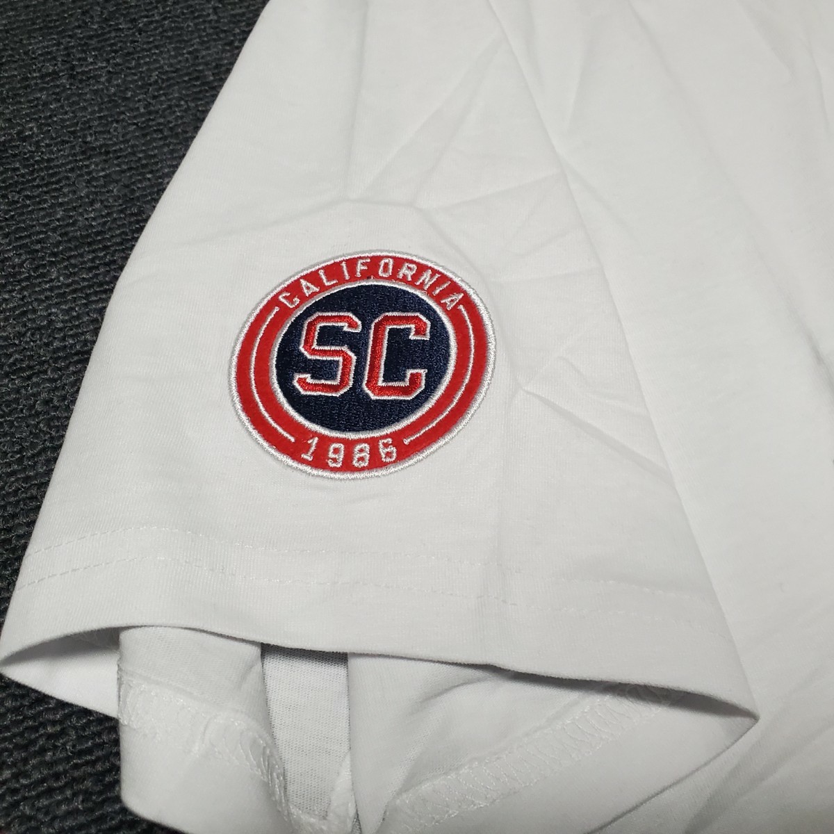 新品タグ付き　SoulCal & Co　ホワイト　半袖Tシャツ　コットン メンズ 　カリフォルニア　アメリカ　Lサイズ