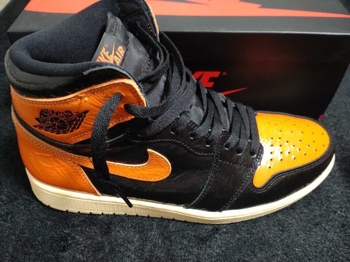 ☆ ナイキNIKE AIR JORDAN 1 RETRO HIGH OG 555088-028 シャッター