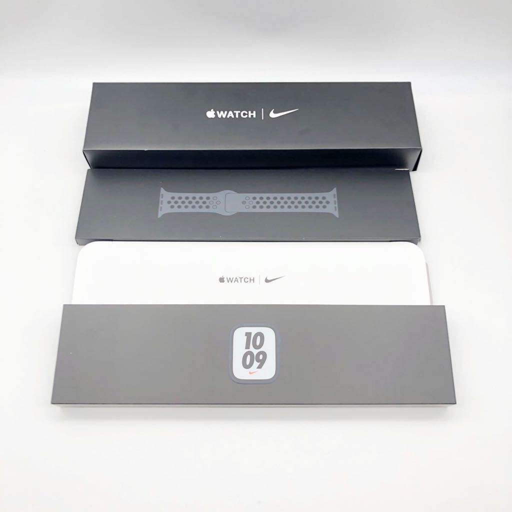 【美品/動作確認済】 Apple Watch アップルウォッチ Nike Series 7 GPS+Cellularモデル 45mm ミッドナイト A2478 MKL53J/A ACアダプタ 箱_画像6