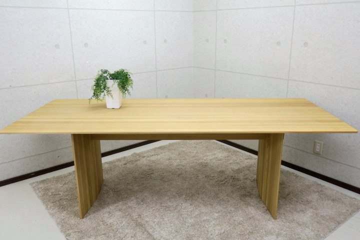 展示品 KARIMOKU CASE STUDY/カリモクケーススタディ N-DT01/オーク材 ダイニングテーブル 220cm 44万円