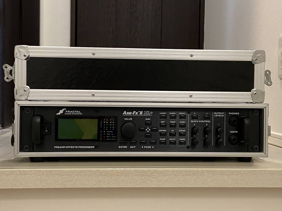 美品 Fractal Audio Systems Axe-FxⅡ XL+ とMFC-101 MARKⅢ セット