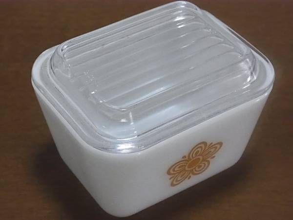 [ postage included ] Old Pyrex OLD PYREX Golden butterfly lifreji letter -S