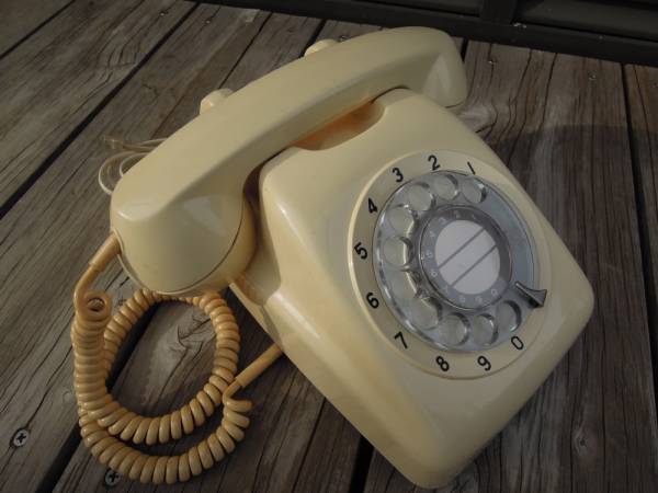  Showa Retro antique white color ( cream color ) dial telephone rare price 