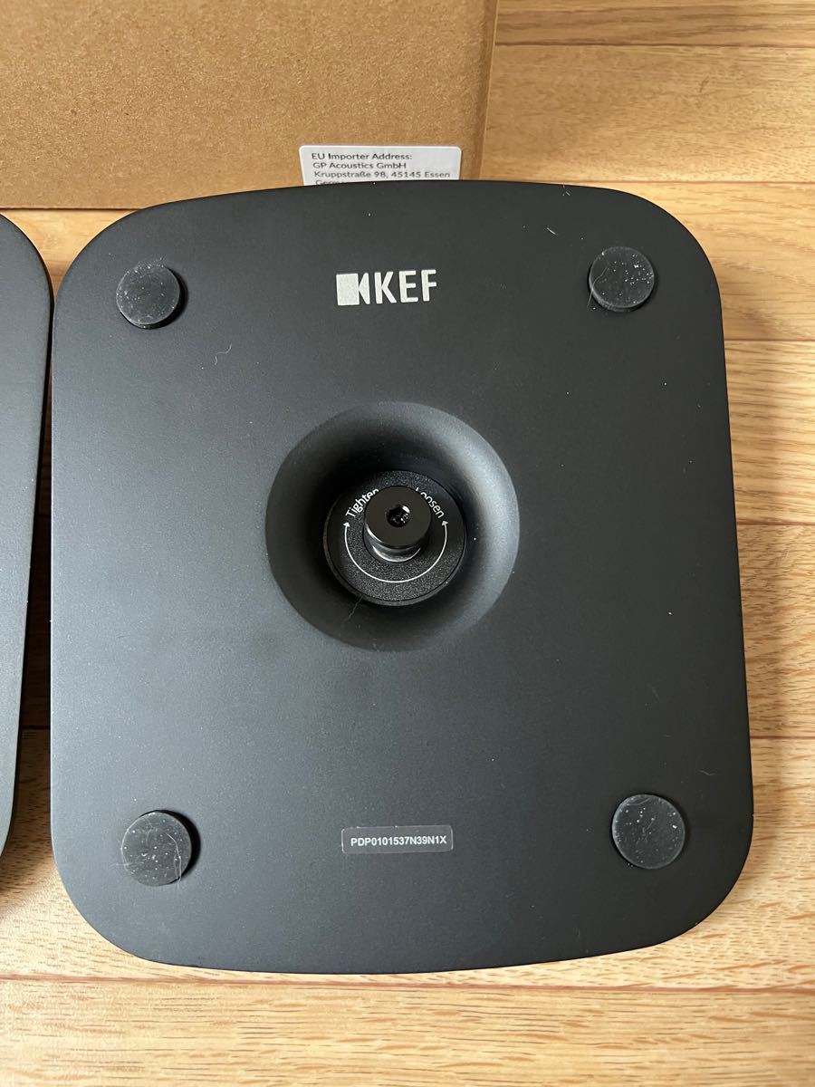 KEF P1 Desk Pad BLACK kef lsx スタンド|Yahoo!フリマ(旧 KEF P1 Desk Pad BLACK kef lsx スタンド|Yahoo!フリマ(旧