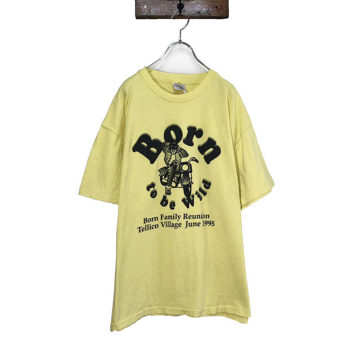 90S ヴィンテージ USA製 バイク 乱暴者 マーロン・ブランド オーバーサイズ 半袖 Tシャツ 古着 黄色 メンズXL BA0959_画像1
