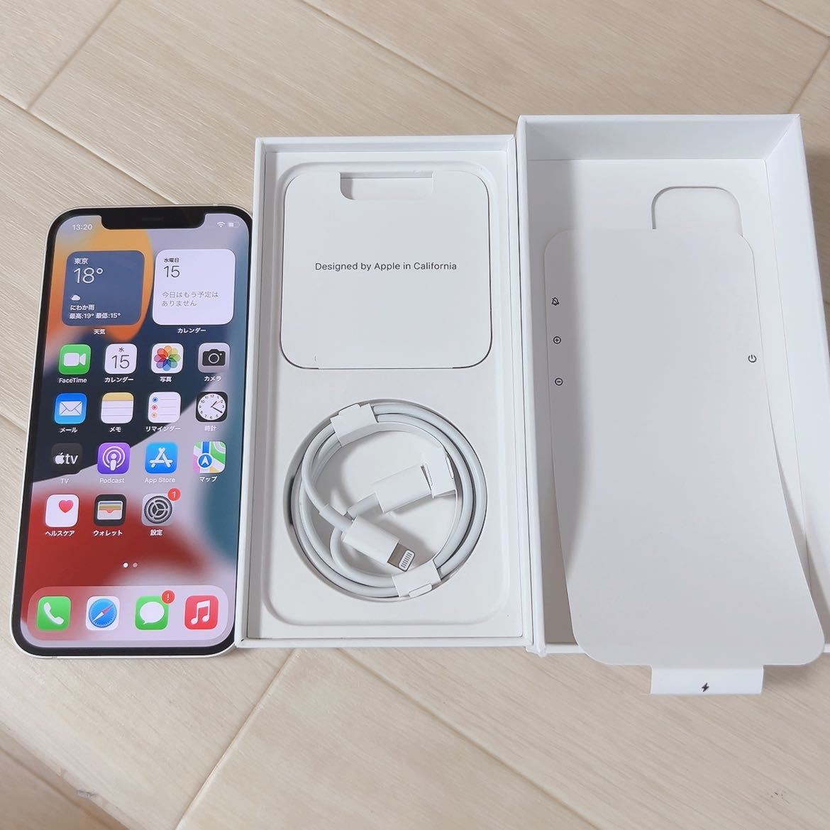 ☆1213☆【ほぼ新品】Apple iPhone12 64GB SIMフリー 一括購入品 利用