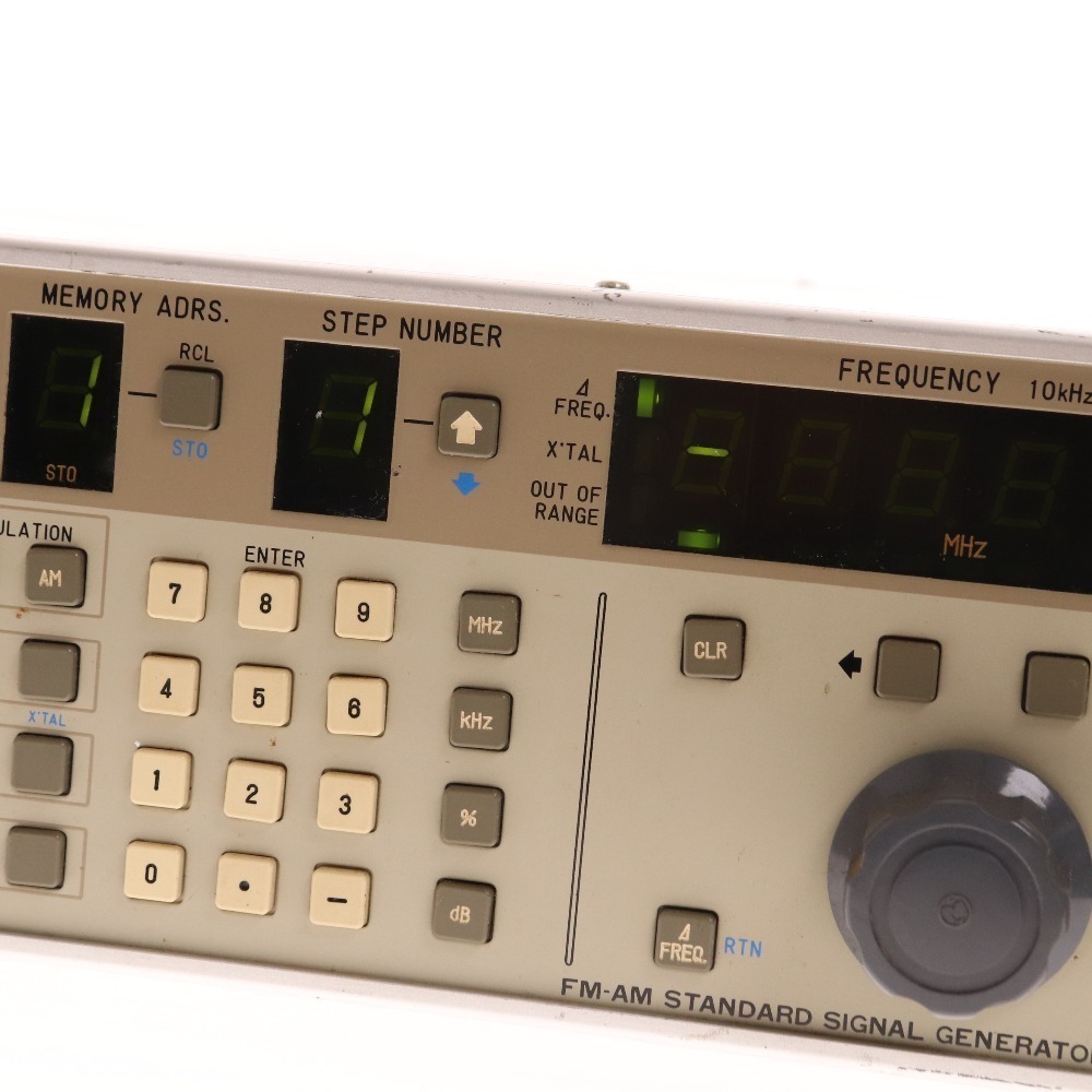 ☆ MEGURO 目黒電波 標準信号発生器 FM-AM STANDARD SIGNAL ☆ MEGURO 目黒電波 標準信号発生器 FM-AM STANDARD SIGNAL
