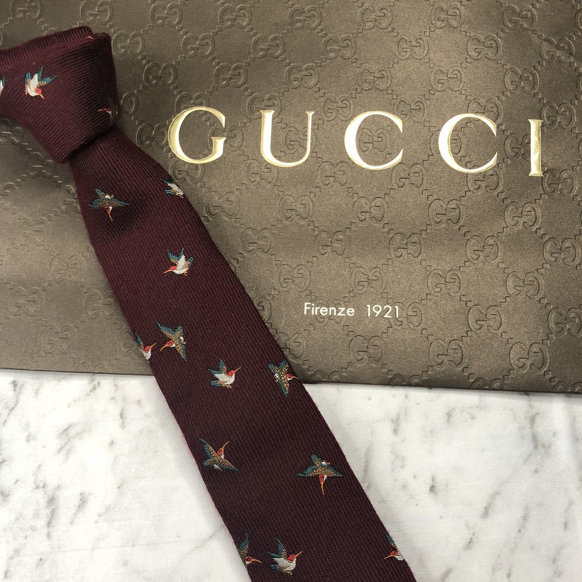 美品】GUCCI グッチ ネクタイ 現行タグ 鳥 刺繍 ボルドー ワインレッド