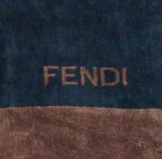 fendi フェンディ ビーチタオル 大判 バスタオル ハーフケット