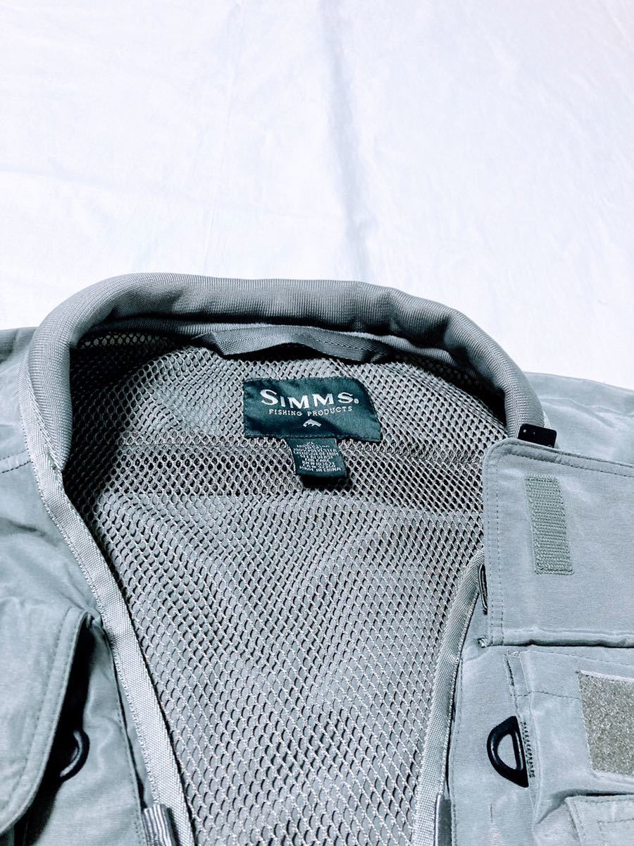 シムス フィッシングベスト サイズ XL 中古美品 SIMMS ウエア シムス フィッシングベスト サイズ XL 中古美品 SIMMS ウエア
