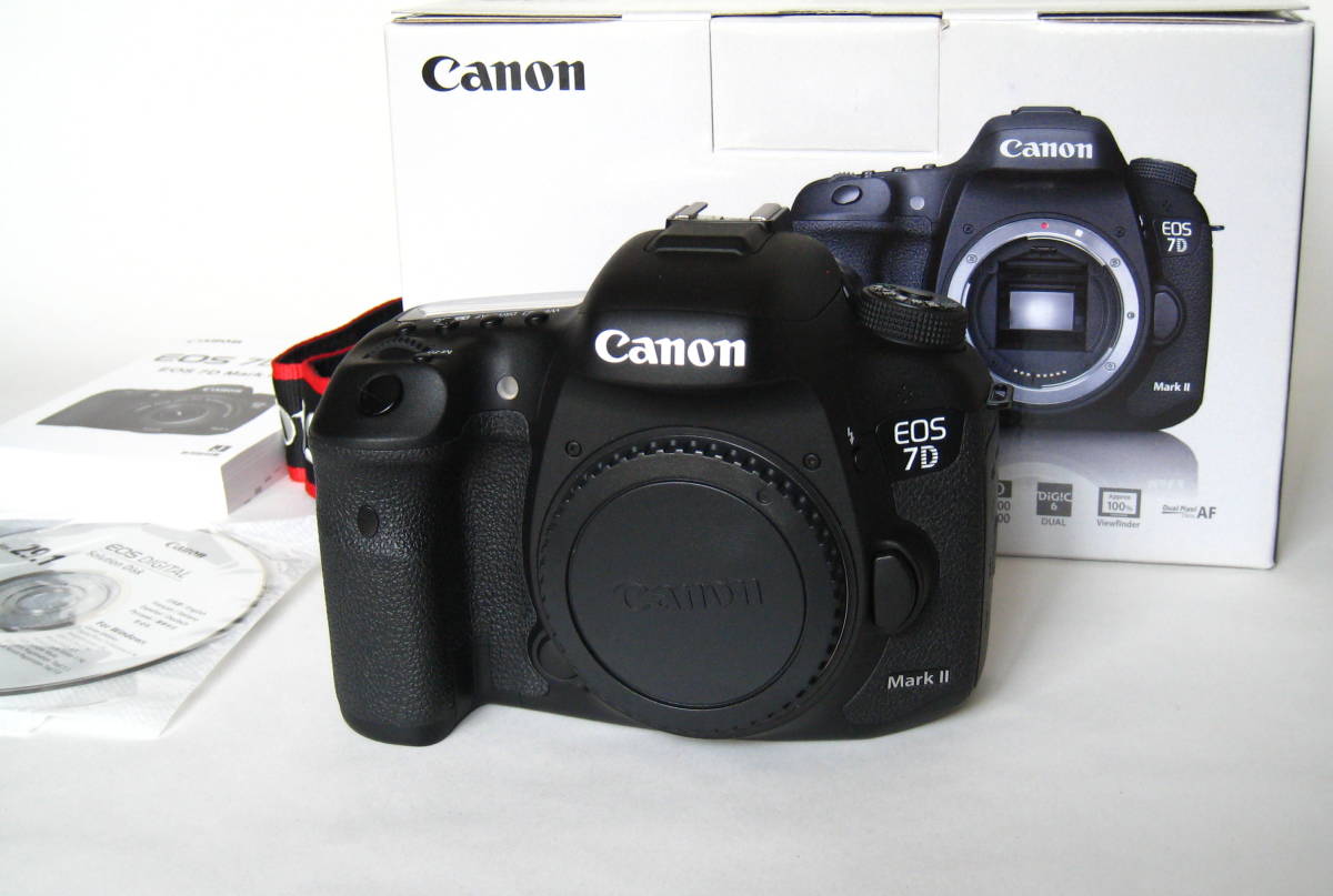 Canon EOS 7D Mark2 ボディ 一眼レフカメラ バッテリー 充電器 Canon EOS 7D Mark2 ボディ 一眼レフカメラ バッテリー 充電器