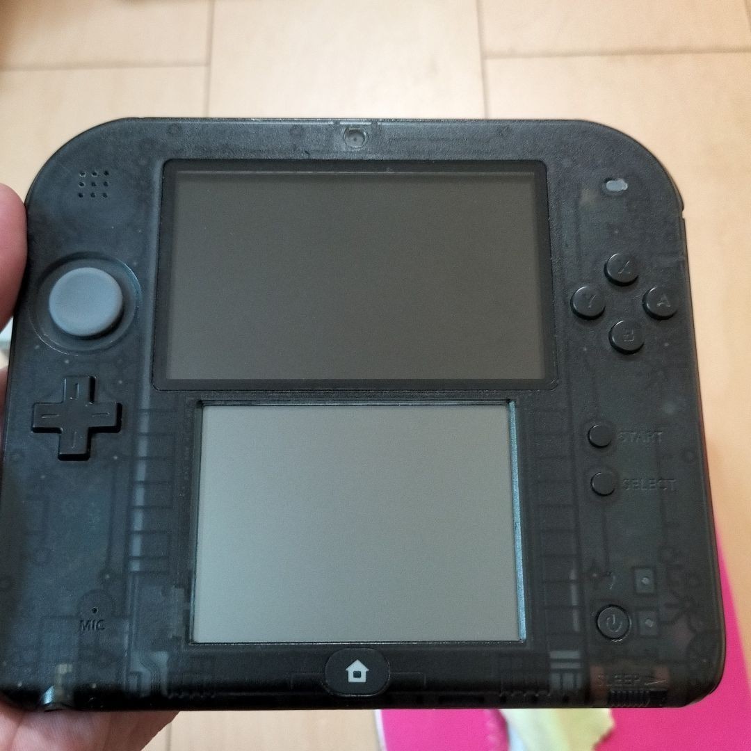 2ds 準美品画面美品　ブラック