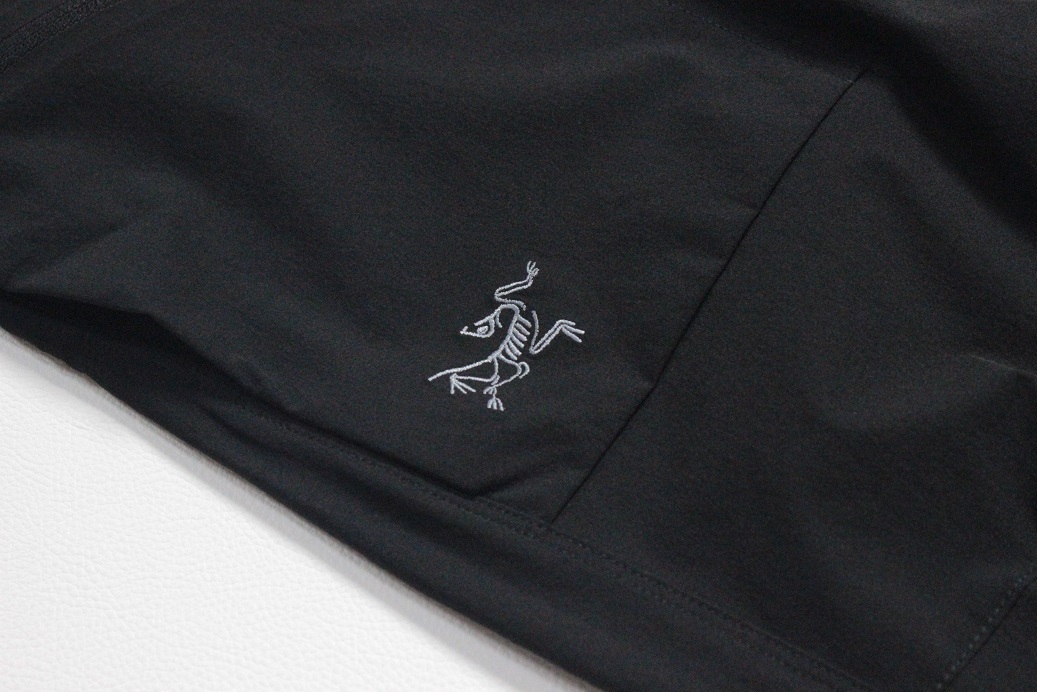 お得クーポン発行中 ARC'TERYX 刺繍ロゴ ストレッチ ガイドパンツ ...