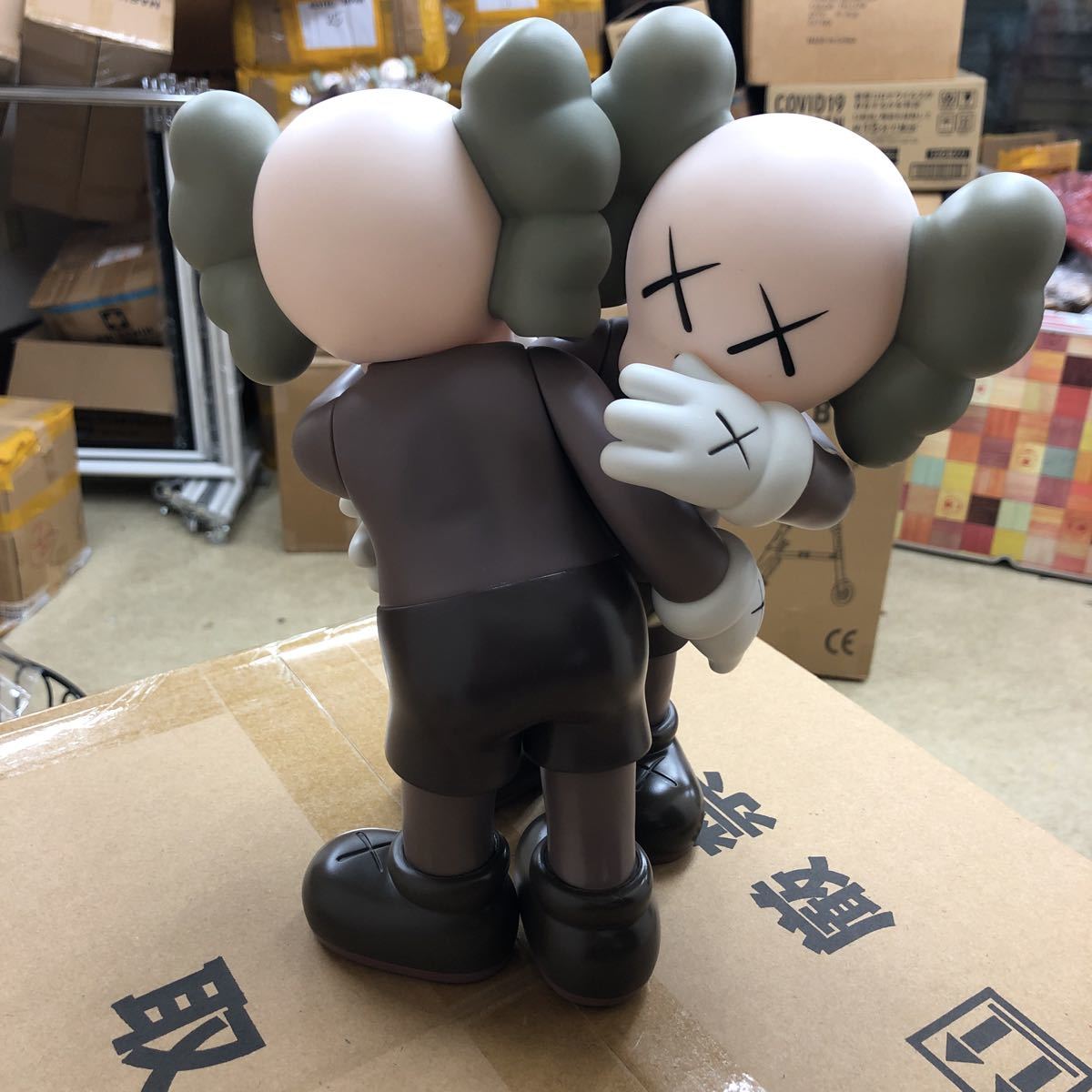 未展示品KAWS TOGETHER フィギュアブラウン _画像4