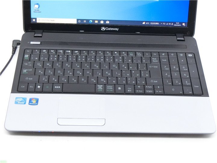 カメラ内蔵/中古/15.6型/ノートPC/Windows10/HDD500GB/4GB/Celeron B820/GateWay　NE56R-H82C　HDMI/無線WIFI/テンキー　Office搭載_画像2