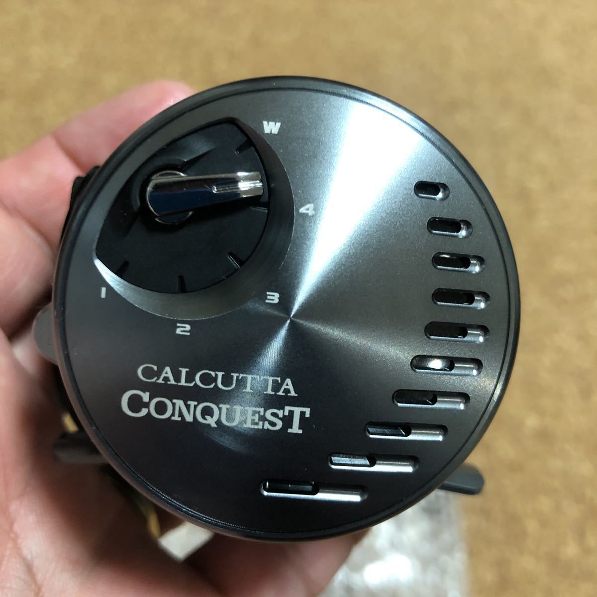 超美品】シマノ 20 カルカッタコンクエスト DC 200 HG 【送料無料