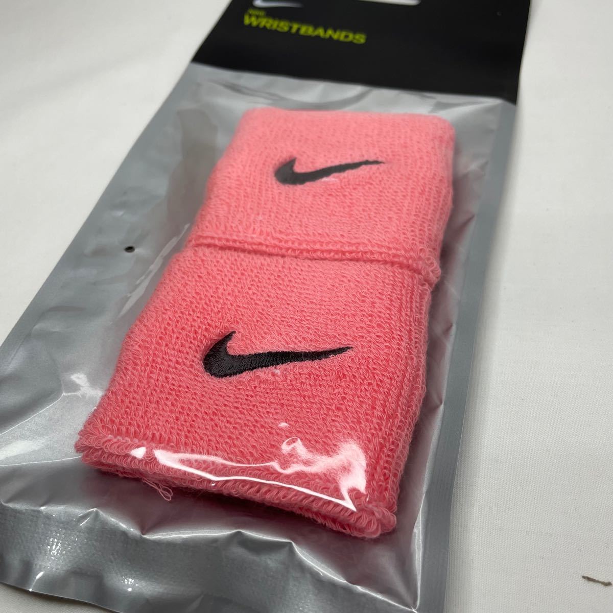 NIKE ナイキ リストバンド ピンク|Yahoo!フリマ(旧PayPayフリマ) NIKE ナイキ リストバンド ピンク|Yahoo!フリマ(旧PayPayフリマ)