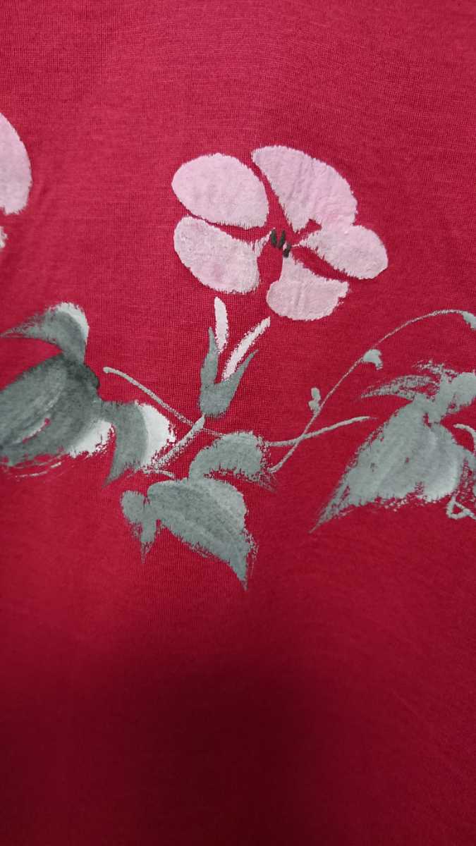 コマドリ 洋装店 市役所道 半袖 レディース Ｔシャツ S M位 黒 赤 レッド 花柄 日本製 22F0202_画像3