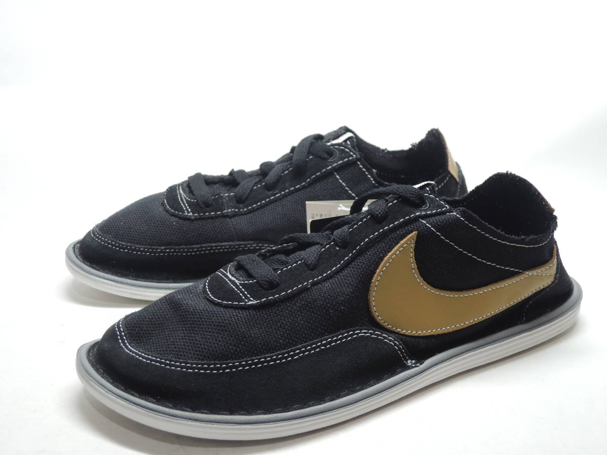 おトク情報がいっぱい! 即決!未使用! 12製 NIKE SOLARSOFT WAFFLE
