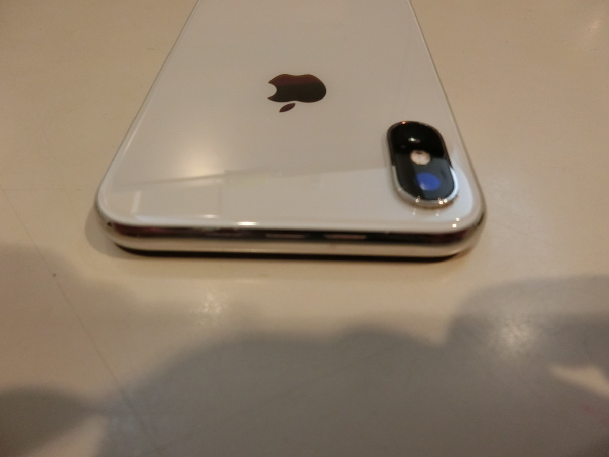 SIMフリー☆Apple iPhoneX 64GB シルバー 美品 本体のみ☆ | nort.swiss