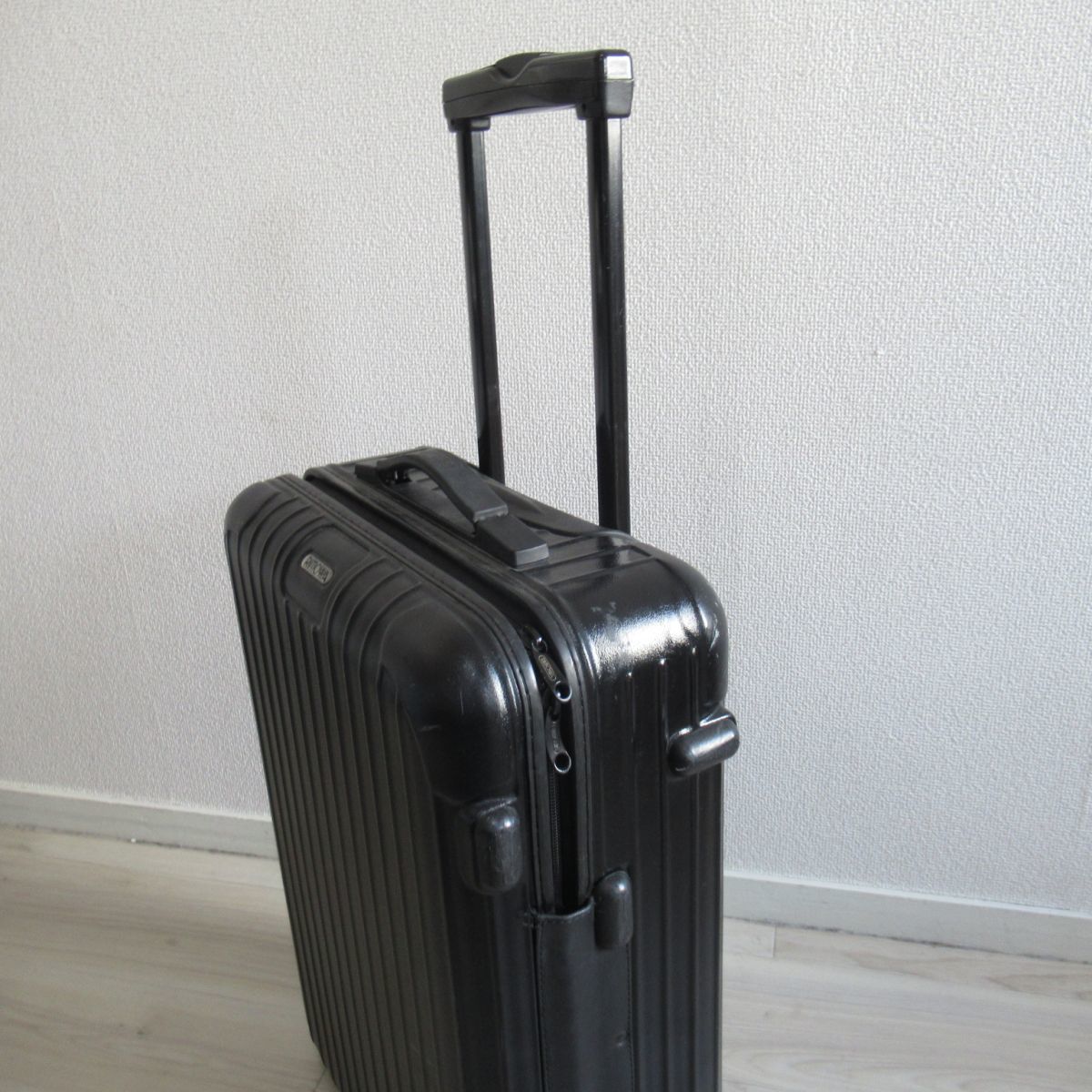 きはおこな RIMOWA サルサ スーツケース 黒 0il3g-m14606681679 リモワ