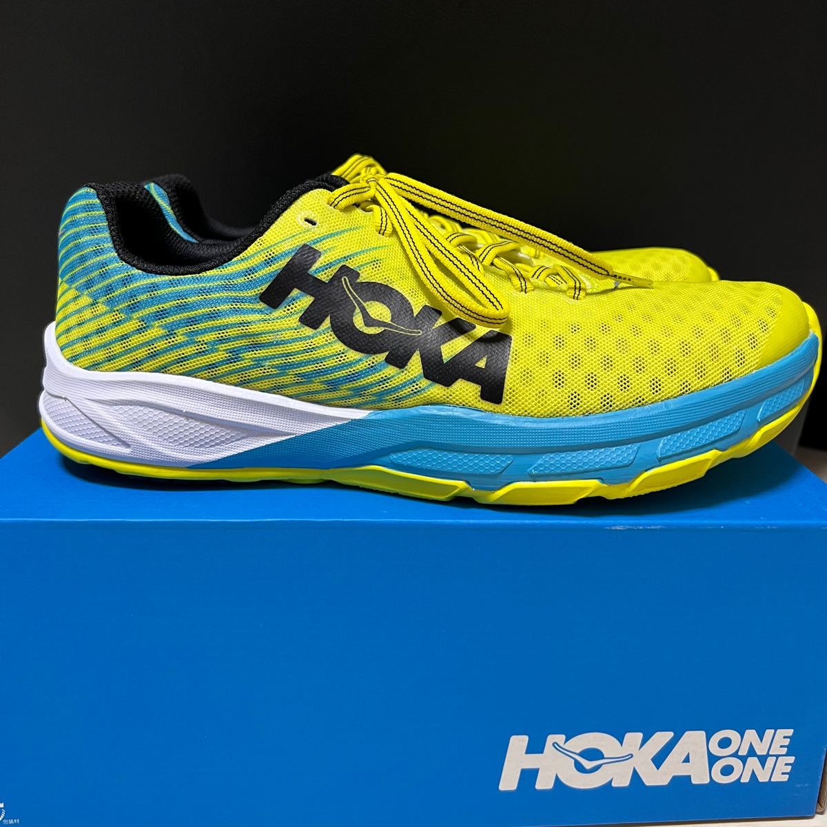 新品 HOKA ONEONE ランニングシューズ  EVO CARBON ROCKET 25.5cm