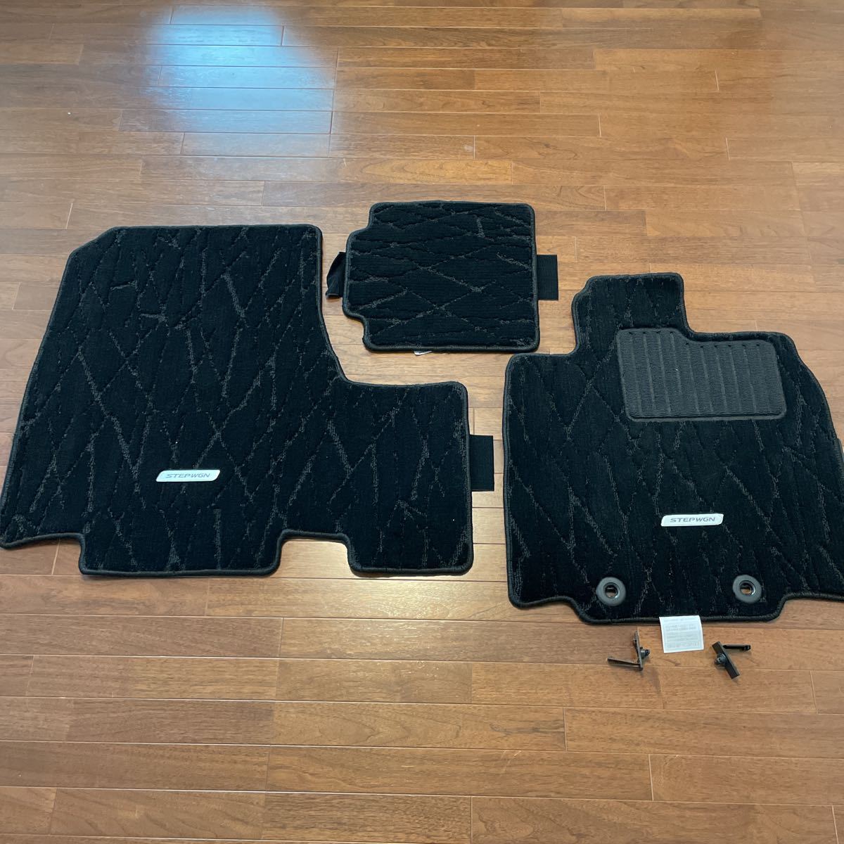 最終値下げ!! 新車外し ステップワゴン RP3 フロント用 純正フロア