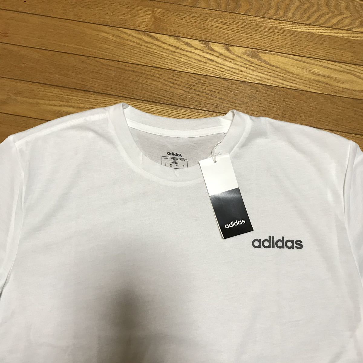 adidas アディダス メンズ 半袖機能Tシャツ M D2M ソフトTシャツ GZQ86 スポーツウェア ホワイト Sサイズ　送料無料 訳あり_画像2