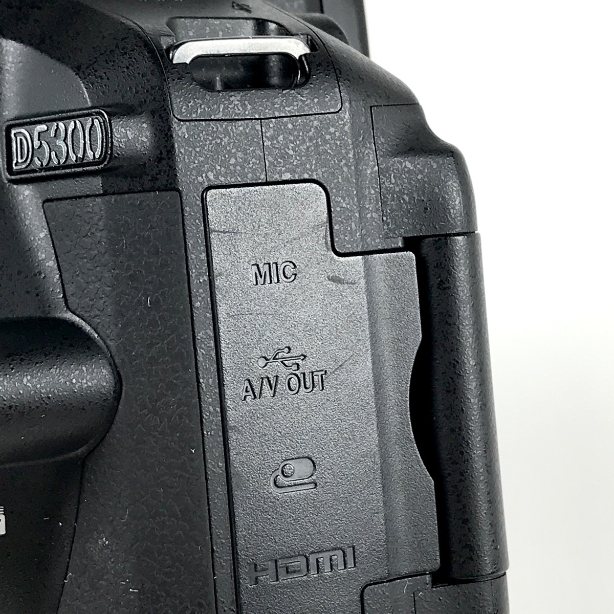 ニコン Nikon D5300 ボディ デジタル 一眼レフカメラ 【中古
