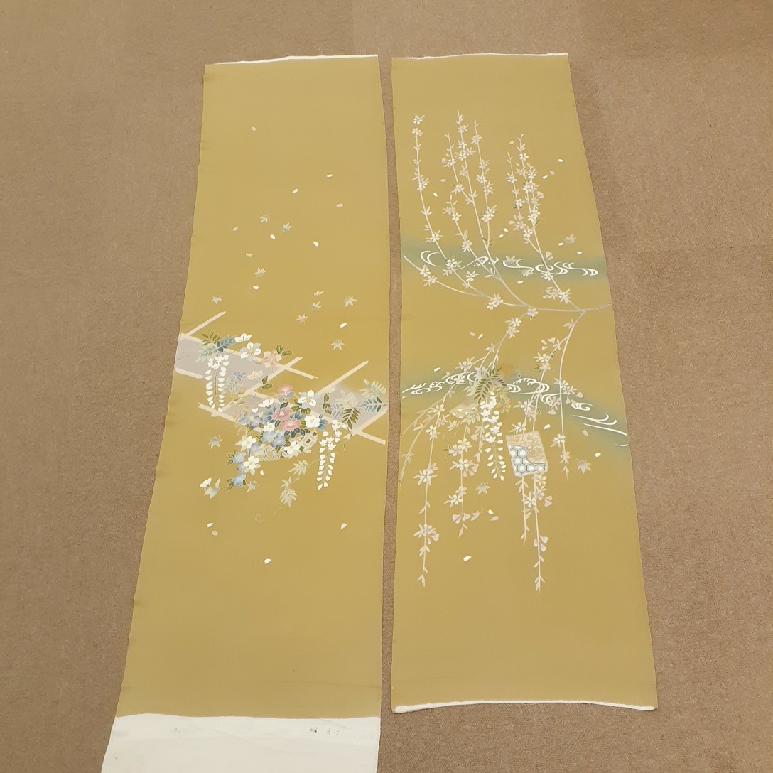 061007　正絹　芥子色　花柄　シルク100cm×2枚　はぎれ　ハギレ　リメイク　ハンドメイド