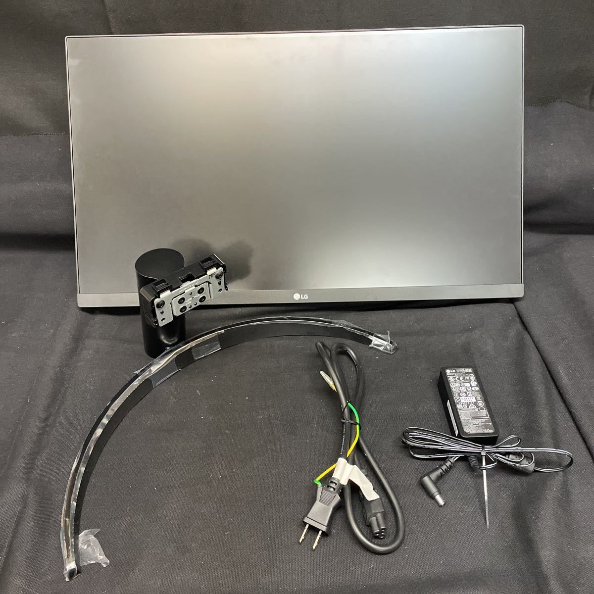 動作品】LG エルジー フレームレス モニター 24QP500-B 23.8インチHDMI