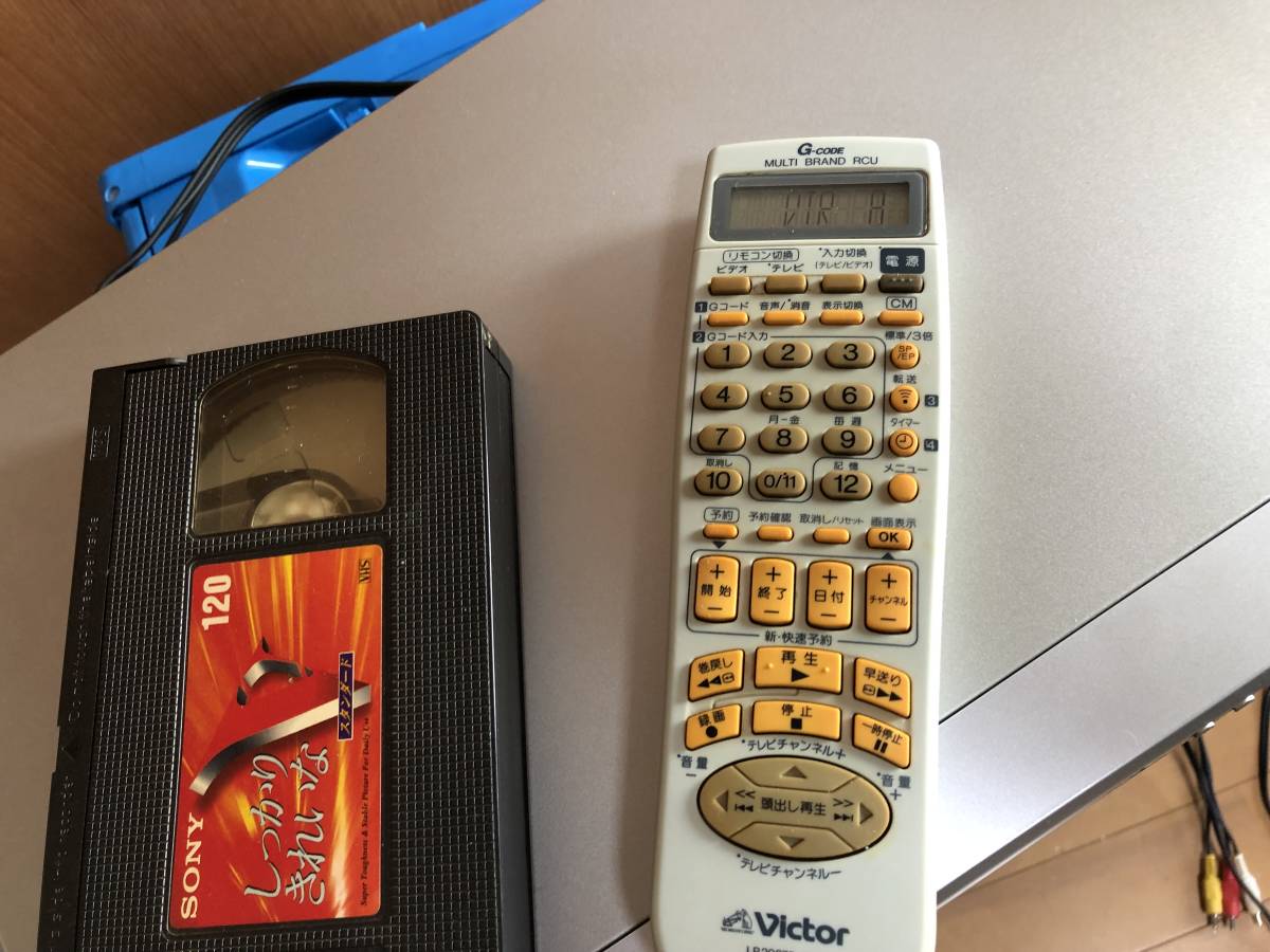 動作確認動画あり　Victor VHS ビデオレコーダー ビデオデッキ 　HR-F13　リモコン付き_画像3