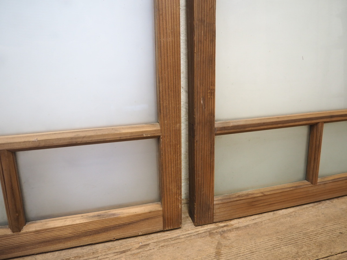 yuW0573*[H53cm×W91,5cm]×2 листов * античный * тест ... есть старый дерево рамка-оправа стекло дверь * старый двери раздвижная дверь маленькое окно рама . павильон Cafe Taisho роман A.1