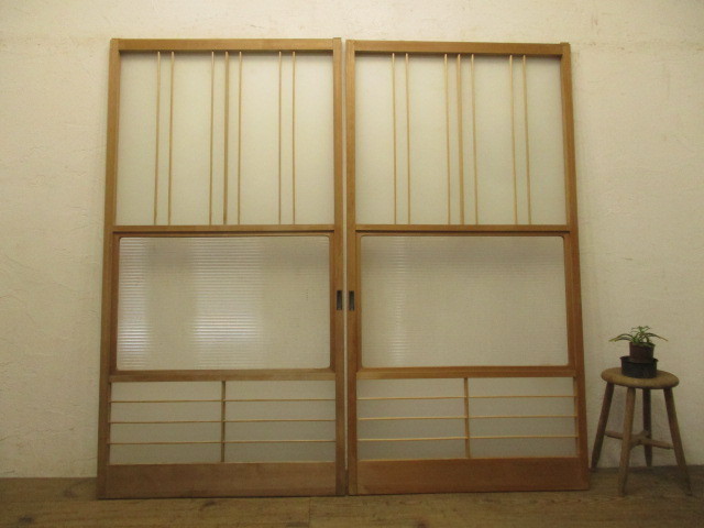 店 タH626 ×２枚 モールガラスのレトロな古い木製引き戸 建具 リノベーション 古民家再生 サッシL下