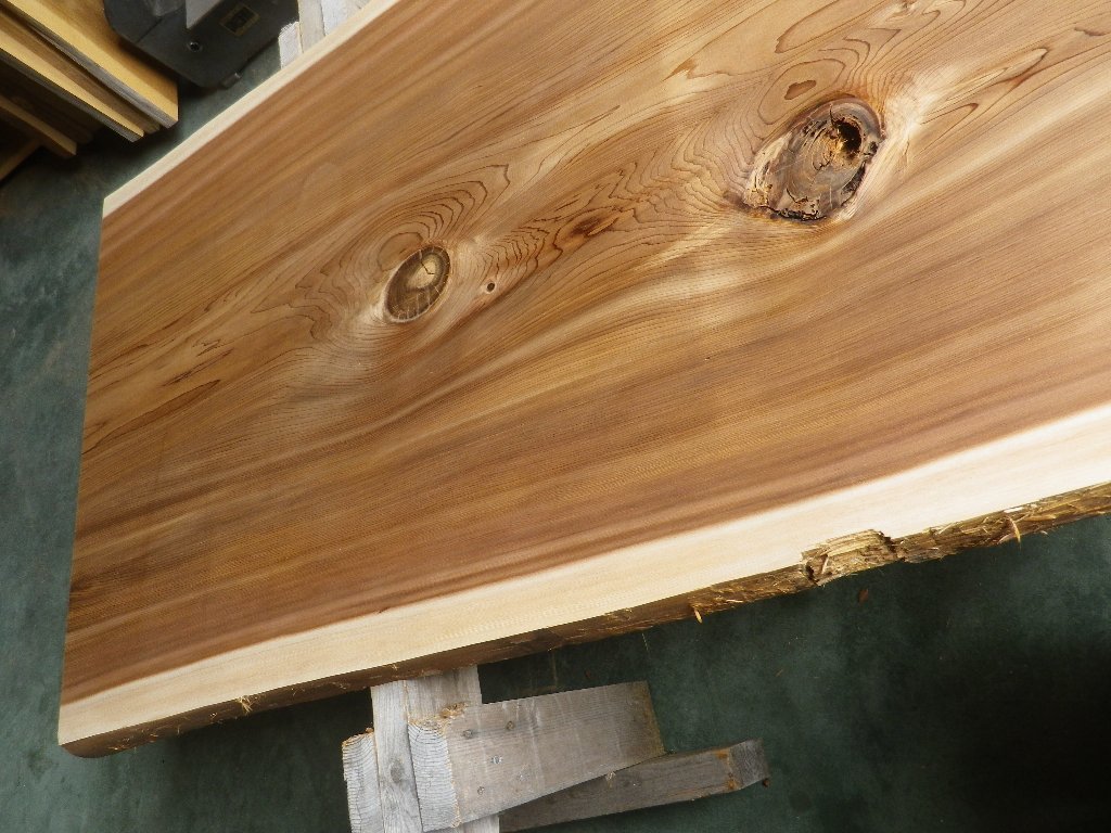 長203*幅85-87*厚5　杉7の木材木工材,一枚板自然木無垢材ＤＩＹ　テーブル天板　スギ_画像3