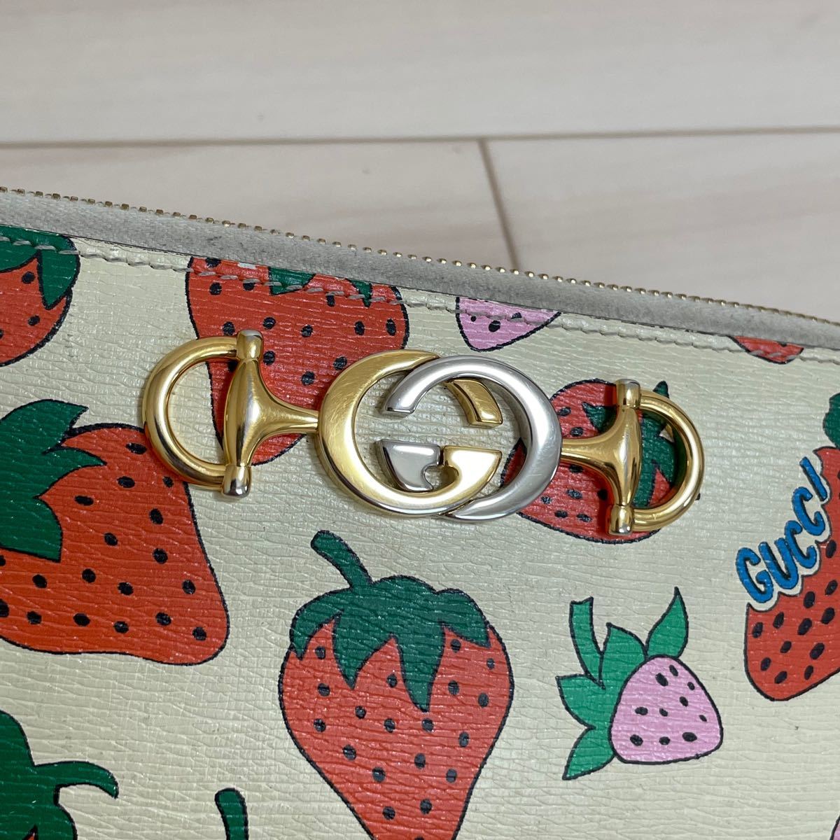 GUCCI ズゥミ ストロベリー 長財布 ラウンドファスナー いちご 苺