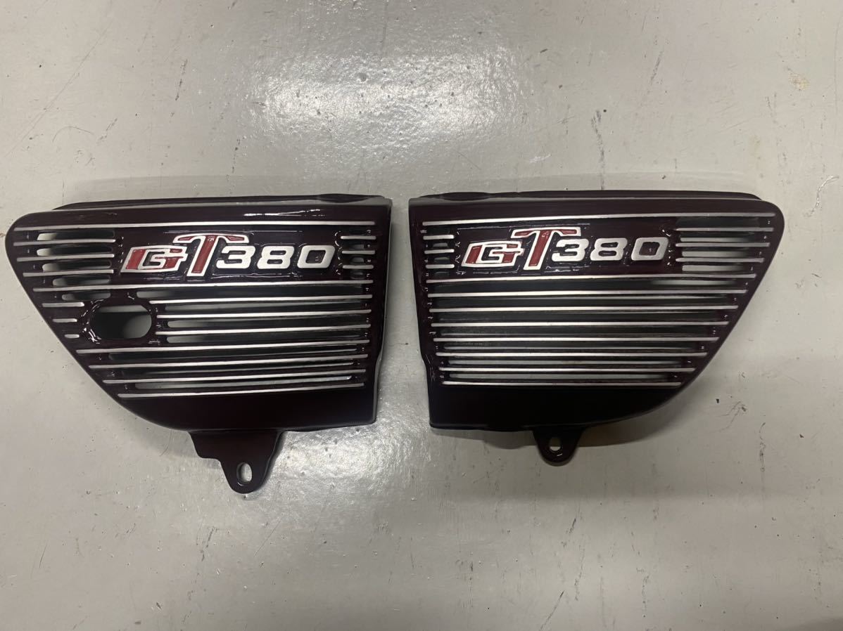 最も信頼できる 美品 GT380アルフィンサイドカバー カウル、フェンダー