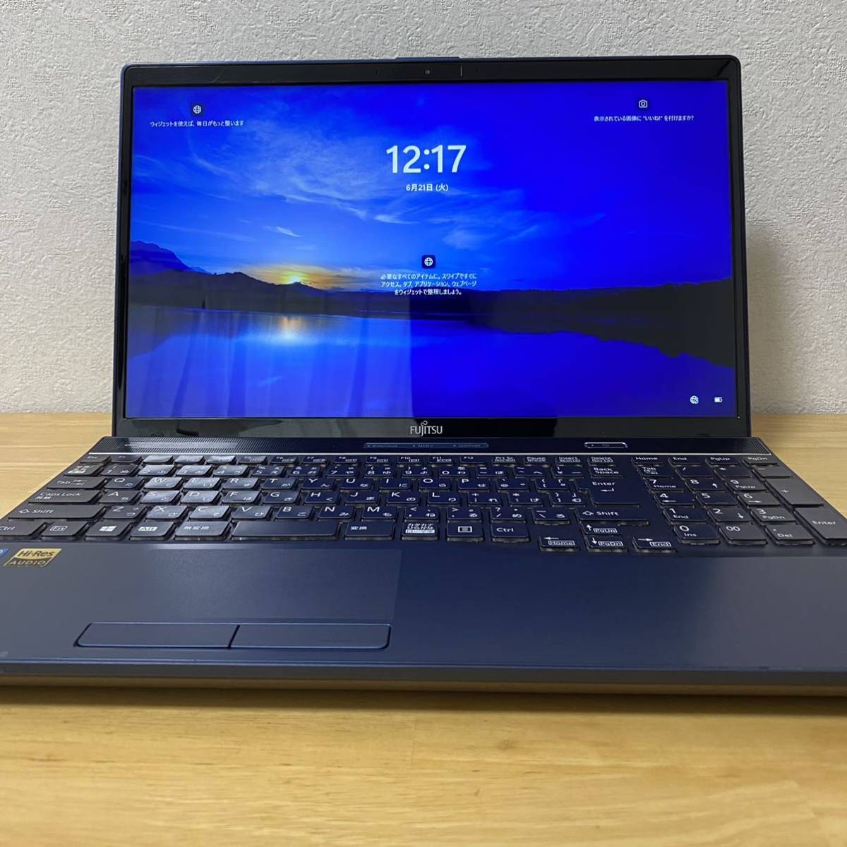 富士通 LIFEBOOK AH77/K i7 SSD Blu-ray-