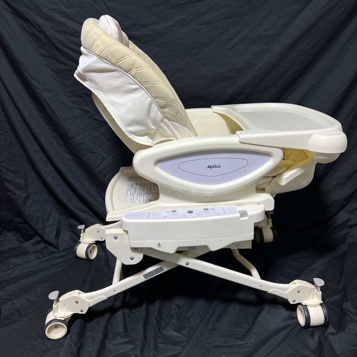 アップリカ ココチーノオートDX エレガンテ 電動ハイローチェア Aprica