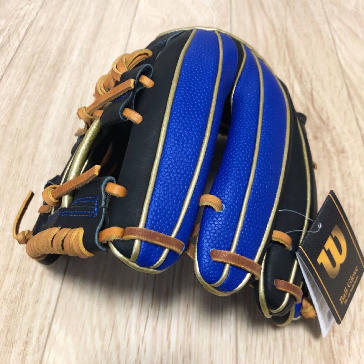 Wilson ウィルソン 軟式用グローブ 内野手用 サイズ7 右投げL Wilson ウィルソン 軟式用グローブ 内野手用 サイズ7 右投げL