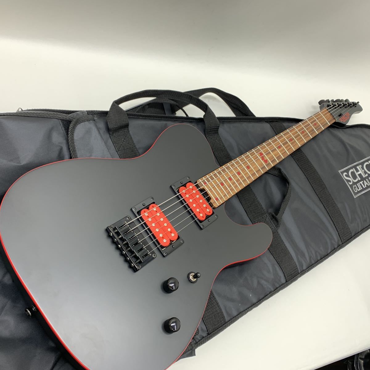 092H085★ 1円～ 美品！ Schecter/シェクター PA-SM/SH SiM SHOW-HATE シグネチャーモデル エレキギター ソフトケース付き_画像1