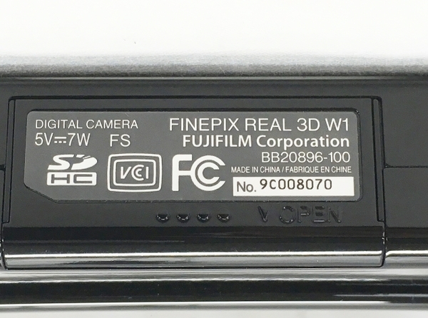 FUJIFILM FINEPIX REAL 3D W1 デジタルカメラ 3Dカメラ ハウジング
