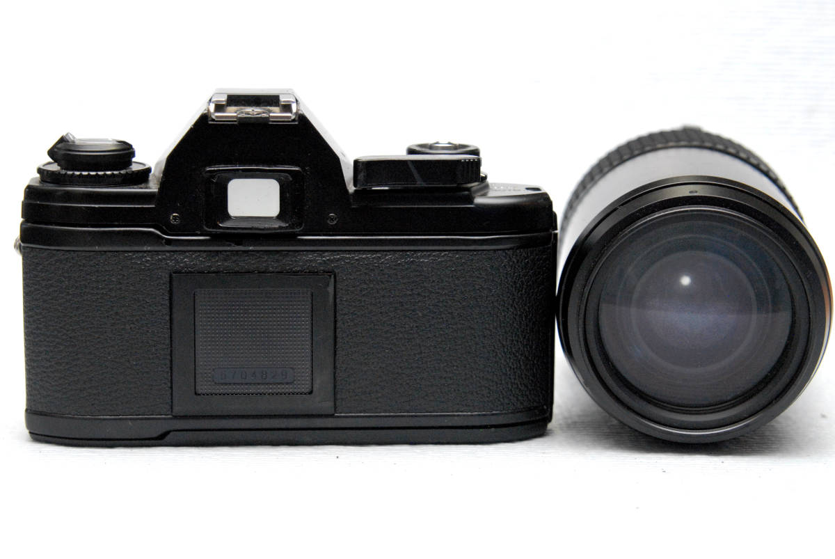 Nikon ニコン 人気の高級一眼レフカメラ EMボディ + 70-210mm高級レンズ付 希少品_画像3