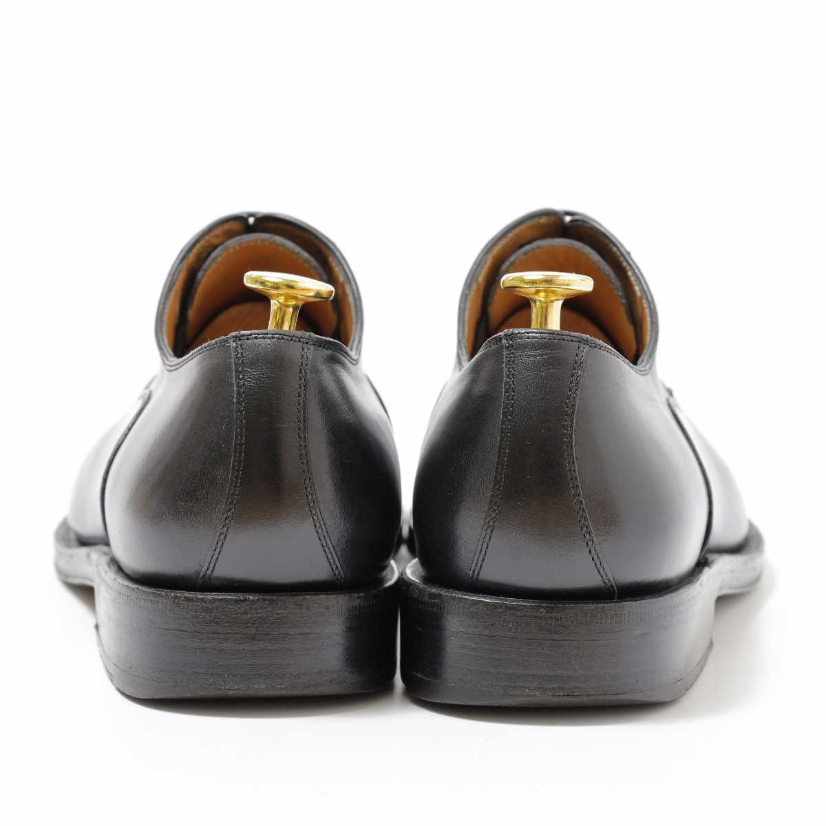 ☆美品☆【Salvatore Ferragamo】TRAEZZA□内羽根式パンチドキャップ