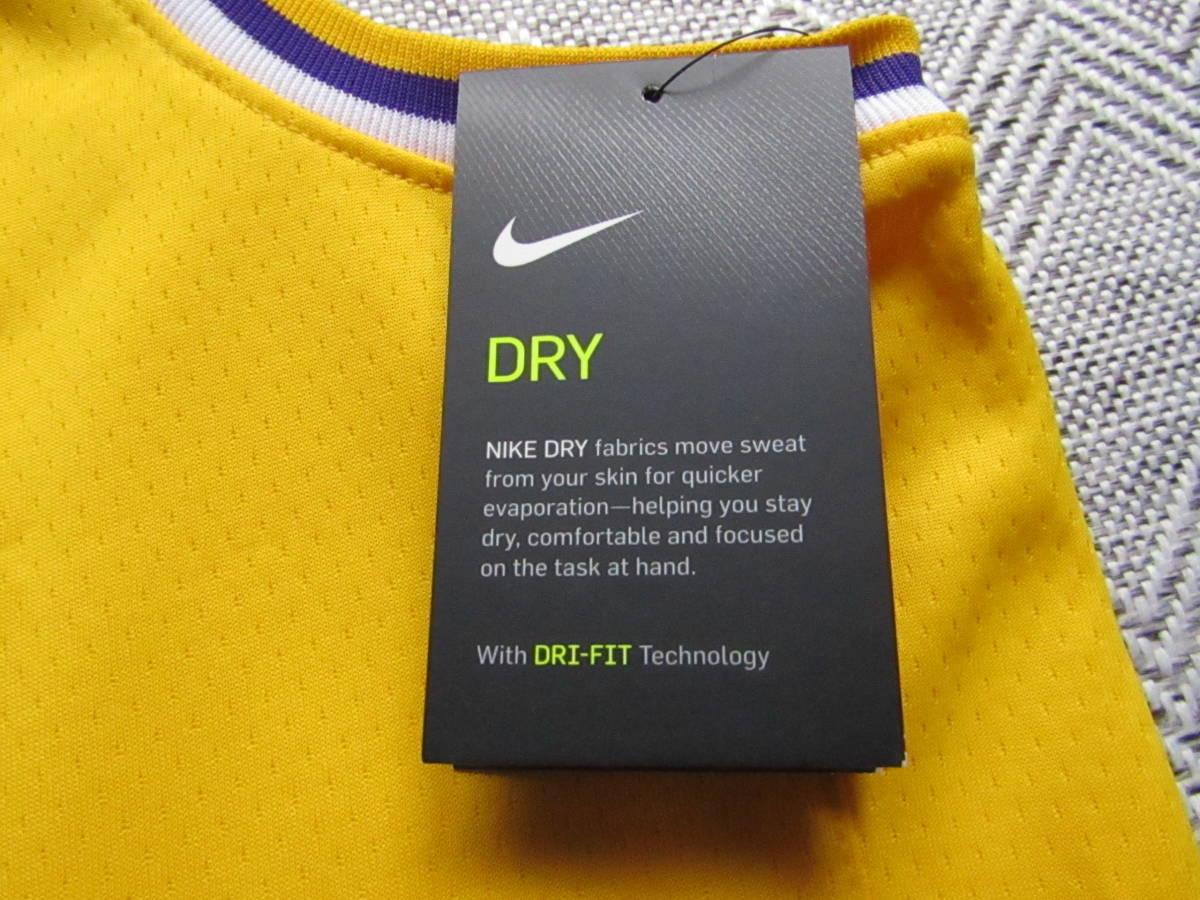 美品 NBA LAKERS レブロン・ジェームズ NIKE製 SWINGMAN 美品 NBA LAKERS レブロン・ジェームズ NIKE製 SWINGMAN