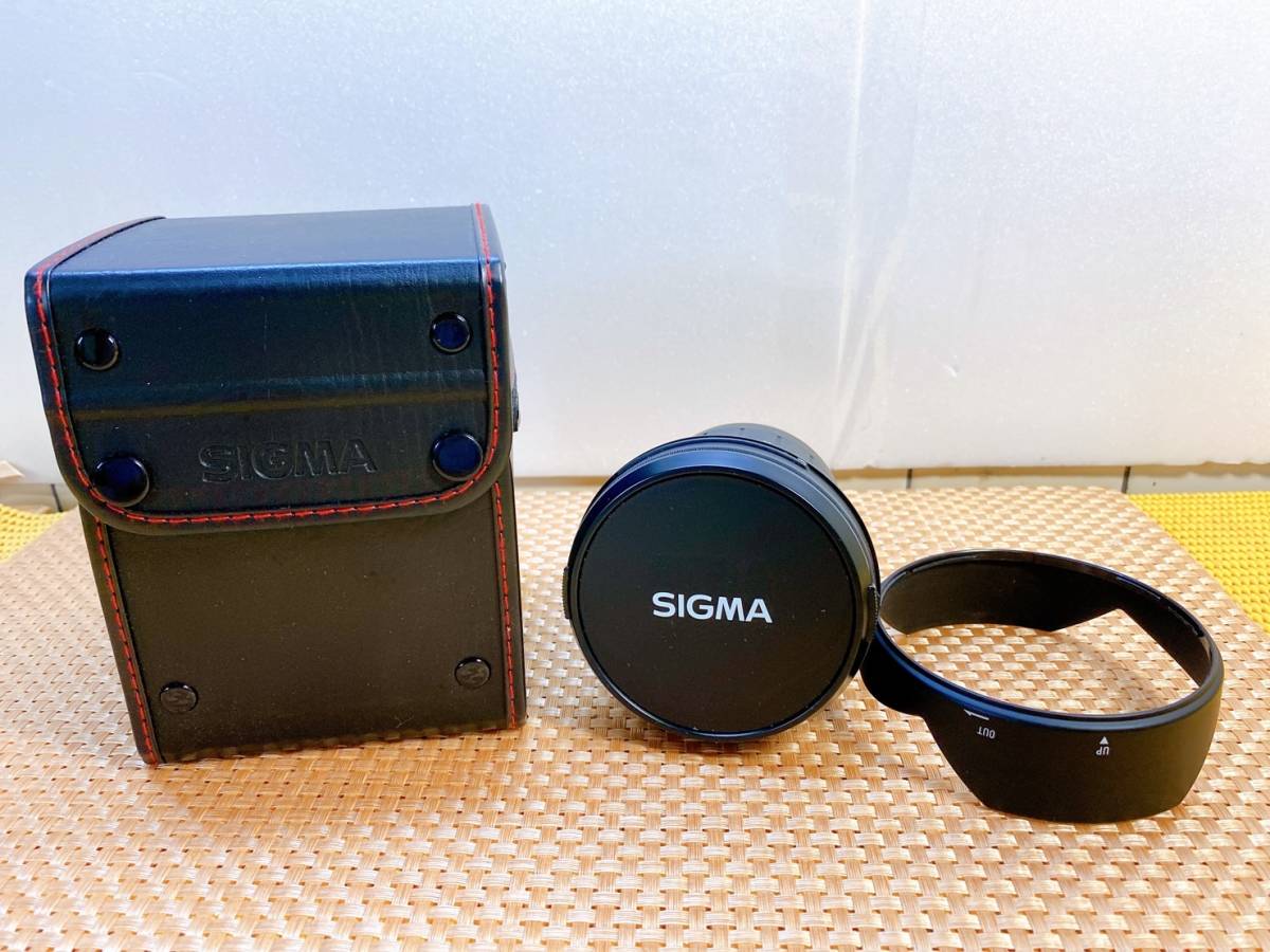 送料520円！　貴重　SIGMA　シグマ　カメラレンズ　18-35mm　82mm　1:3.5-4.5　オートフォーカス　ケース付き　現状品