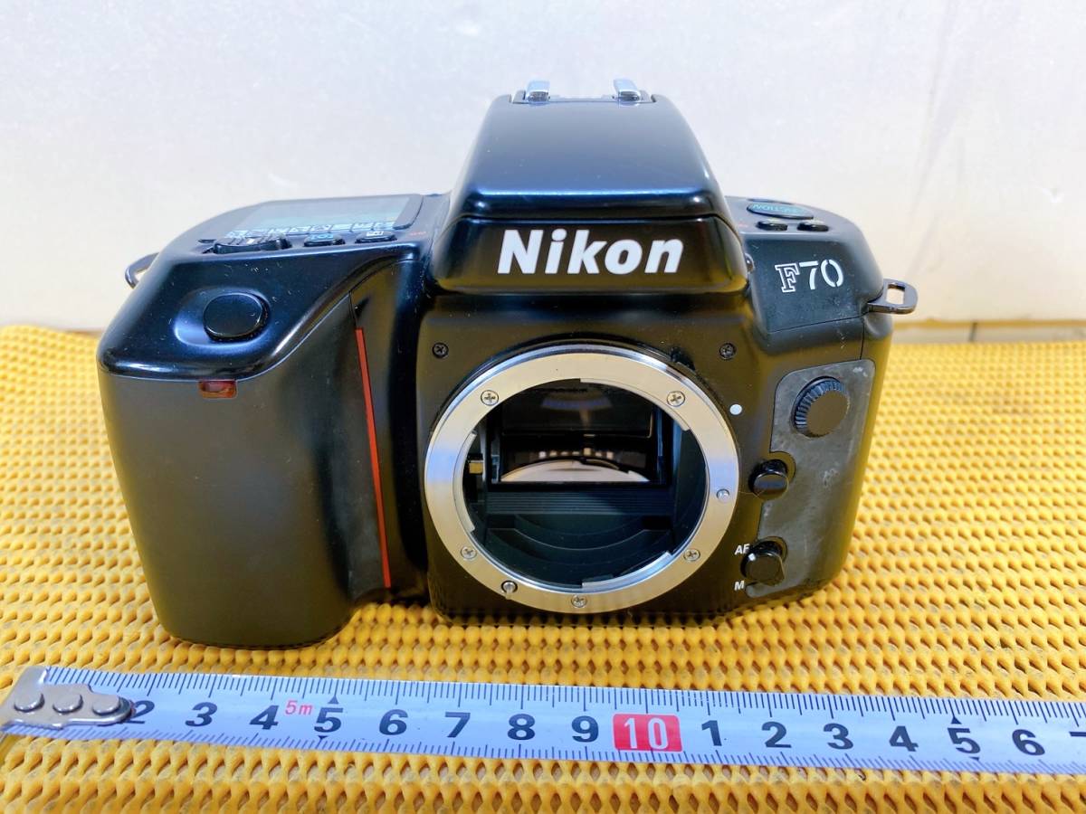 送料520円！　貴重　Nikon　ニコン　F70　フィルムカメラ　カメラ　本体　長期保管品　現状品_画像1